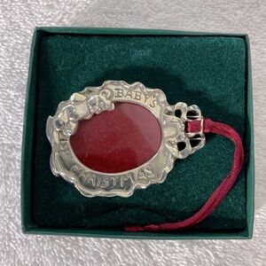 Vintage Seagull Pewter Baby’s 1sty Christmas Oval Picture Frame Ornament